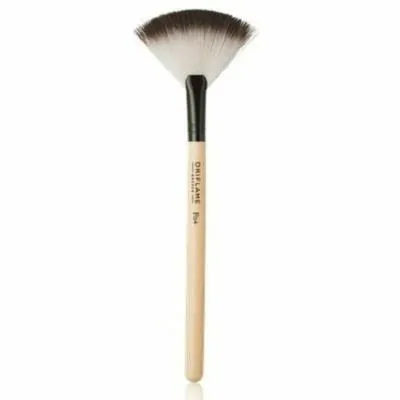 Fan Brush
