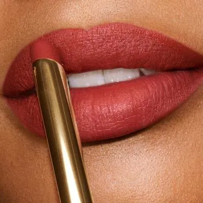 Tips Memilih Lipstick Sesuai Kebutuhan
