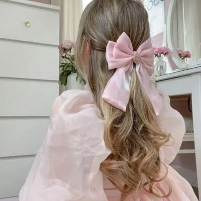 3. Outfit Warna Pastel