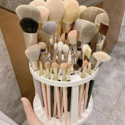 Makmur Jaya sebagai Distributor Alat Make Up