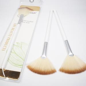 Fan brush