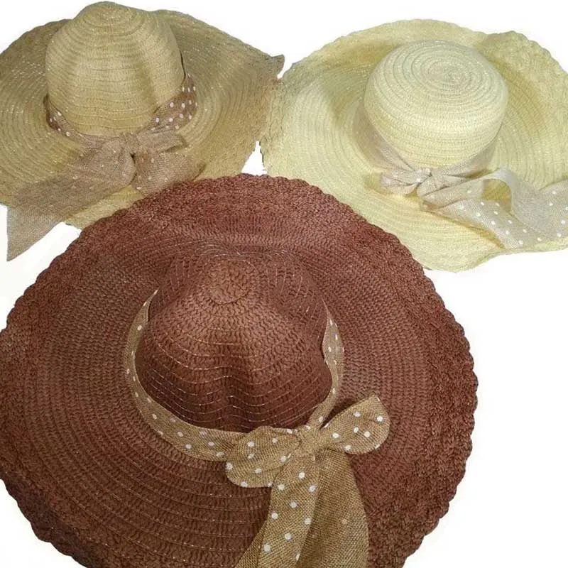 Topi Wide-Brimmed Hat