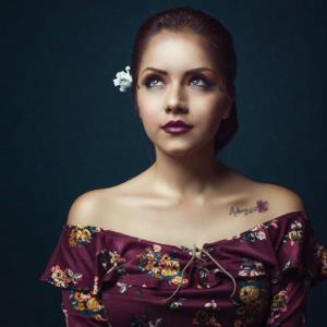 Sanggul Rendah Tradisional