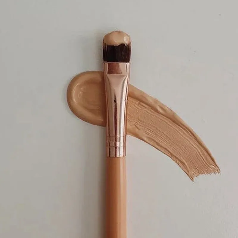 Liquid Powder atau Bedak Cair 
