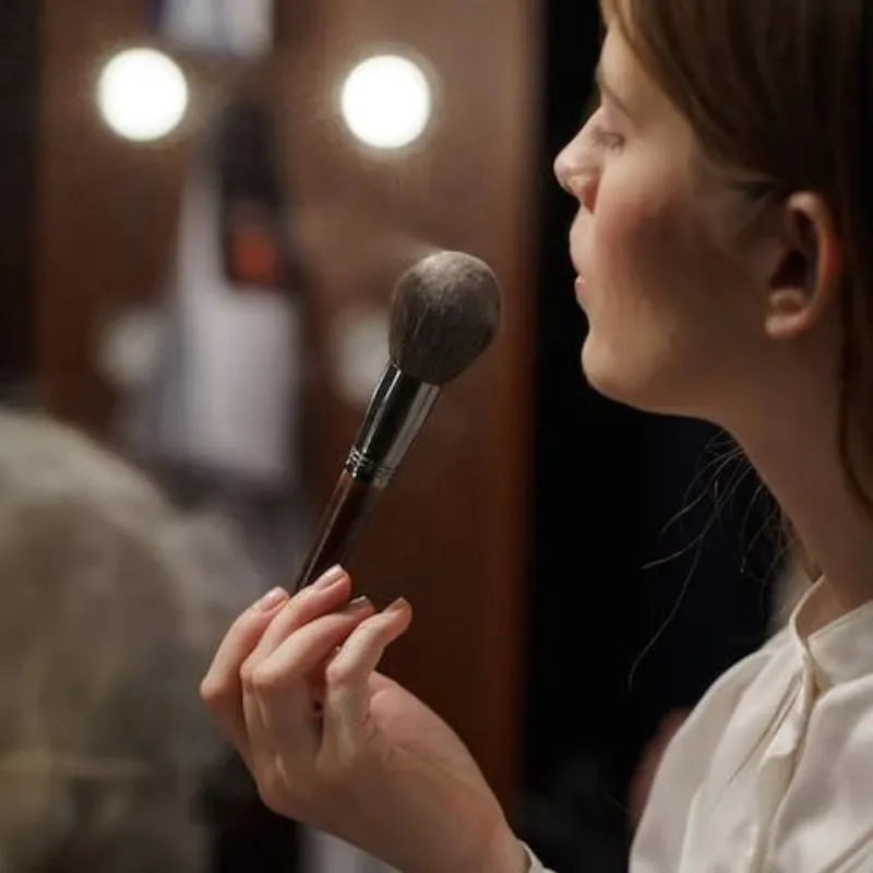 Powder Brush