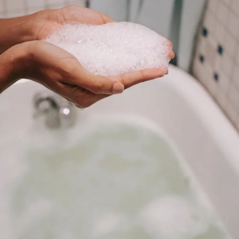 Siapkan Cairan Air Sabun