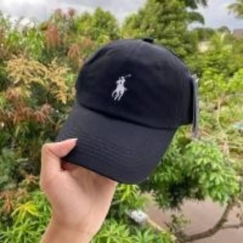 Bagian-Bagian Topi