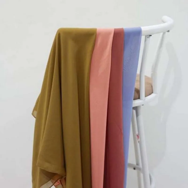 Pilih Bahan Hijab yang Nyaman dan Berkualitas