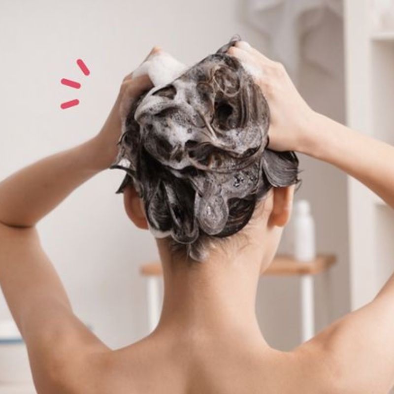 Hindari Mencuci Rambut Terlalu Sering