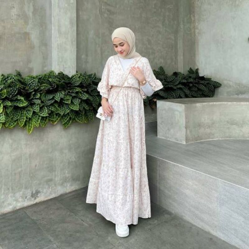 Gamis dan Hijab Modern