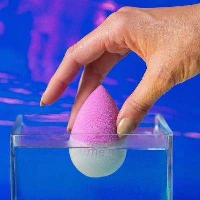 Basahi Sponge Terlebih Dahulu