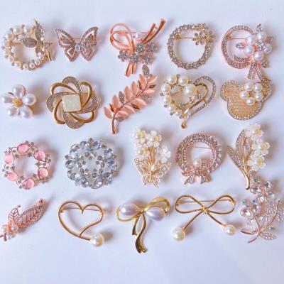 Pengait Jilbab Terbaik Pilihan Lengkap untuk Hijab Rapi dan Trendy