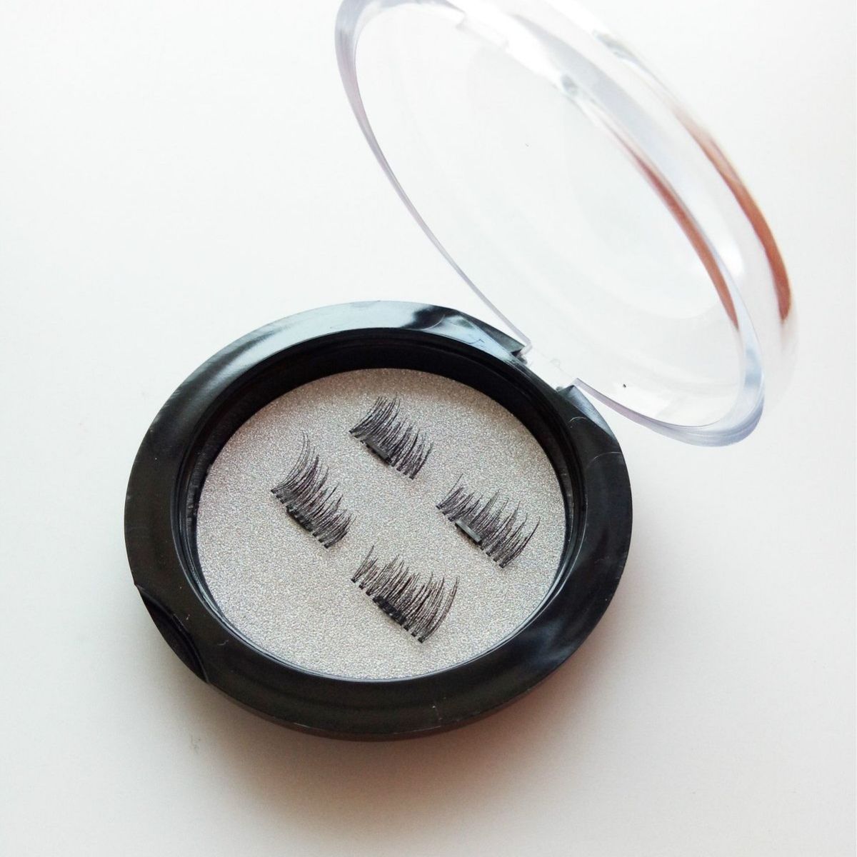 Mengapa Bulu Mata Magnet Butuh Teknik Khusus?