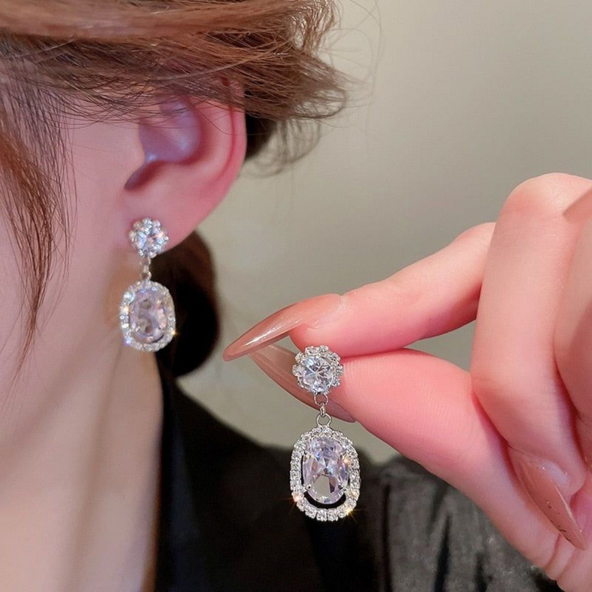 Kesalahan yang Sering Dilakukan Saat Memakai Anting dan Cara Menghindarinya