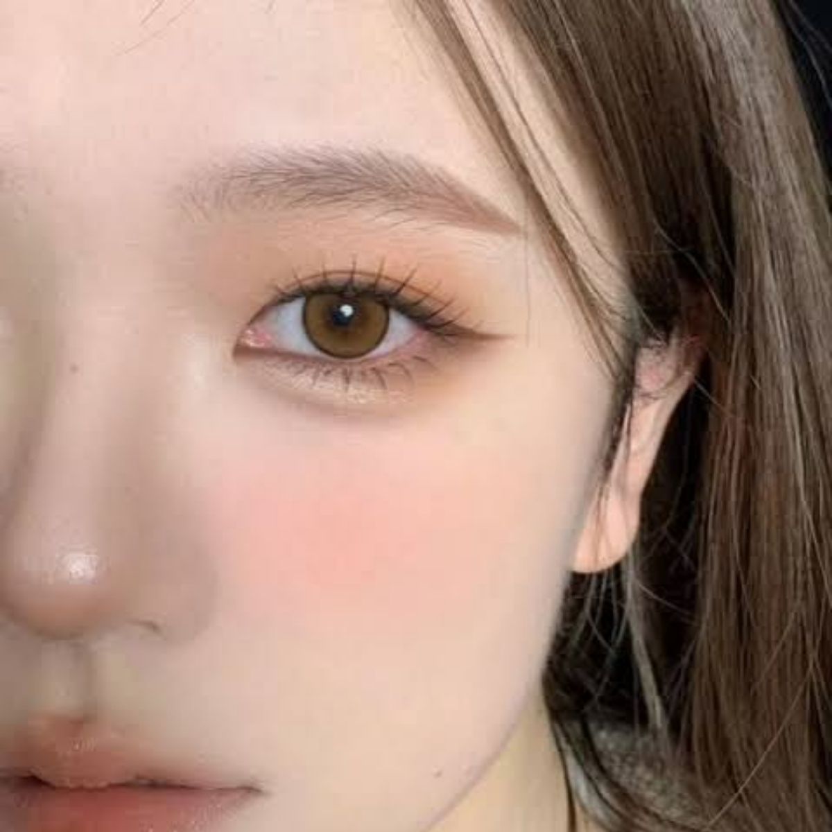 Cara Memilih Produk Alis yang Tepat