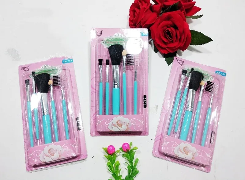 Kuas Make Up UC-984