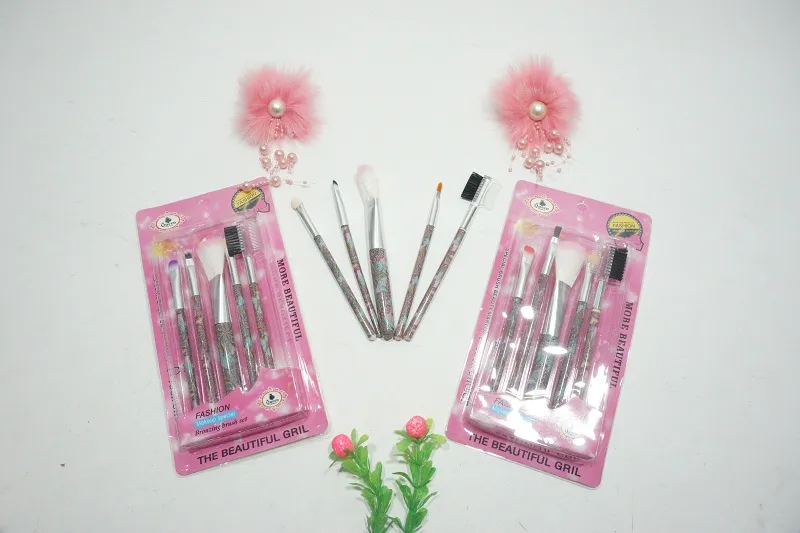 Kuas Make Up UC-988